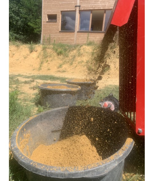 Broyeur terre adapté aux terres végétales