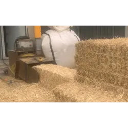 Location d'un broyeur paille triphasé