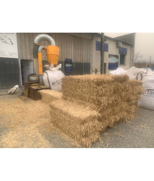 Location d'un broyeur paille triphasé