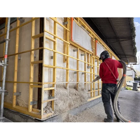 Location d'un ensemble de projection pour béton biosourcé